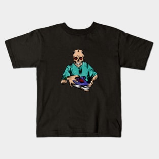 vector image with a person with a skull head holding a shoe Kids T-Shirt